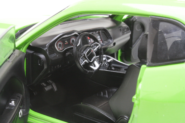 Dodge Challenger R/T Scat Pack Widebody 2020, vihreä