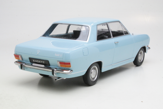 Opel Kadett B 1965, vaaleansininen
