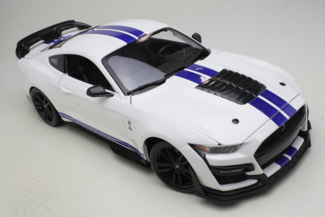 Ford Mustang Shelby GT500 Coupe 2020, valkoinen/sininen