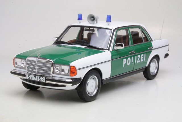 Mercedes 200 (w123) 1976 "Polizei" (B-LAATU)