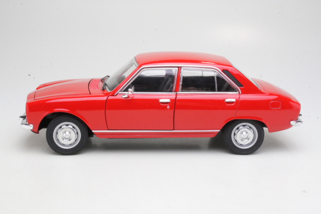 Peugeot 504 1975, punainen