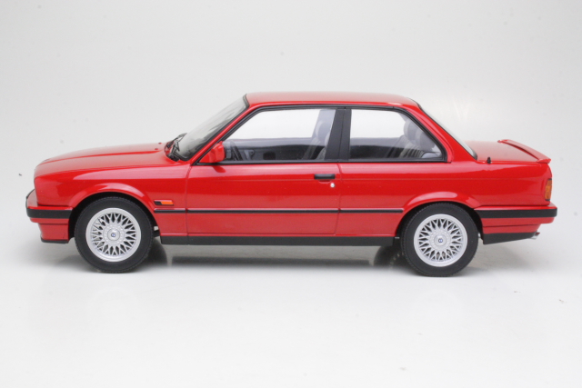 BMW 325i (e30) 1988, punainen - Sulje napsauttamalla kuva