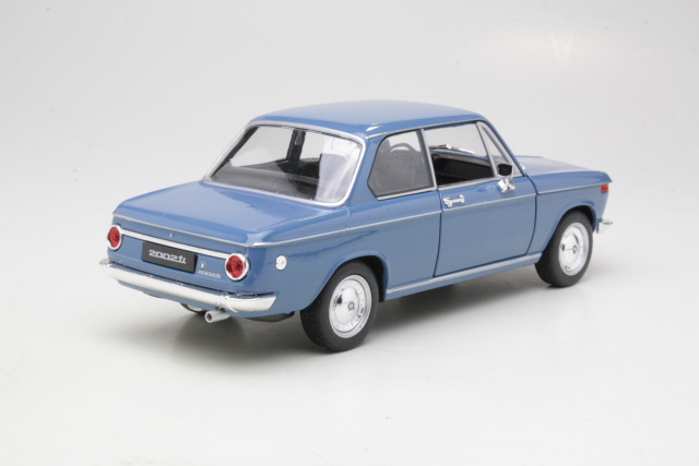 BMW 2002Ti 1968, sininen