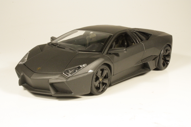 Lamborghini Reventon 2008, tummanharmaa
