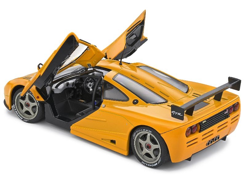 McLaren F1 GTR Short Tail 1996, oranssi