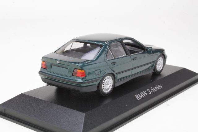 BMW 3-Series (e36) 1992, vihreä