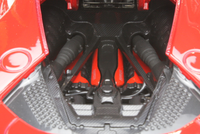 Ferrari SF90 Stradale Hybrid 1000hp 2019, punainen/musta