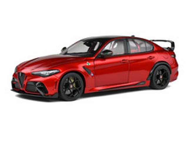 Alfa Romeo Giulia GTA M 2021, punainen Alfa Romeo Giulia GTA M 2021, punainen