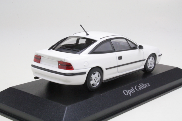 Opel Calibra 1989, valkoinen
