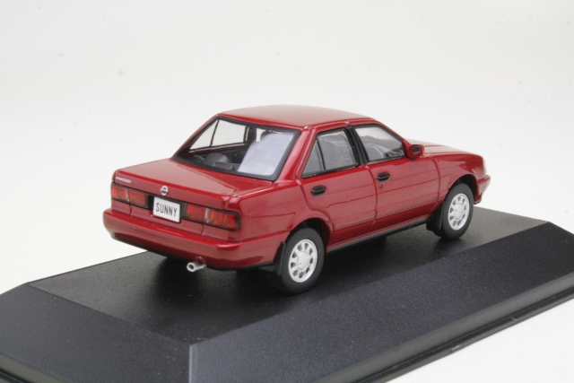 Nissan Sunny B13 1990, punainen