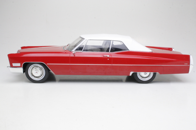 Cadillac DeVille Convertible Softtop 1967, punainen
