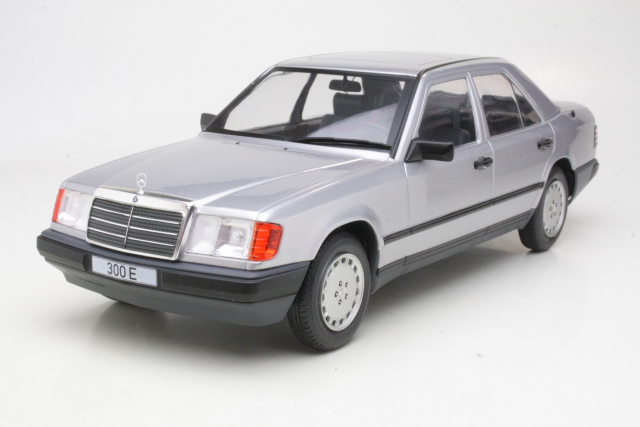 Mercedes 300E (w124) 1984, hopea