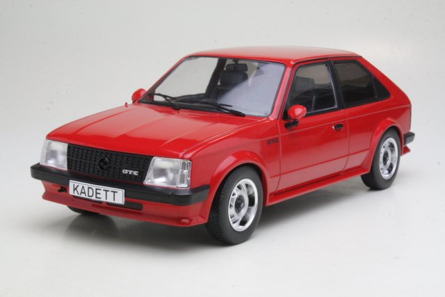 Opel Kadett D GTE 1983, punainen "Tuning"