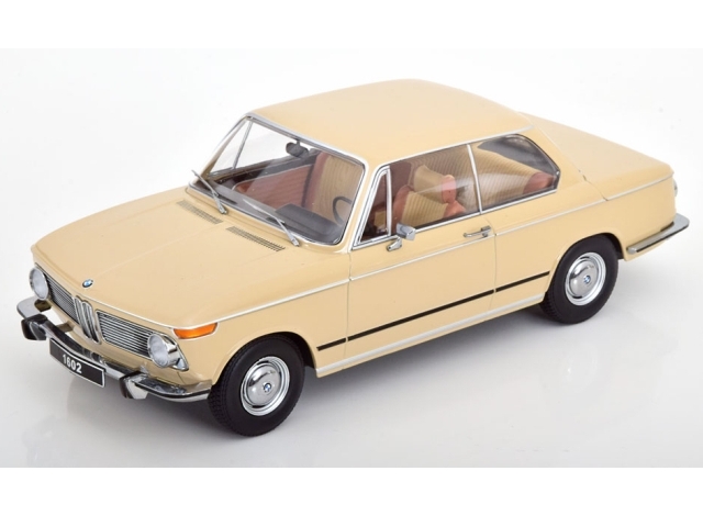 BMW 1602 1971, beige