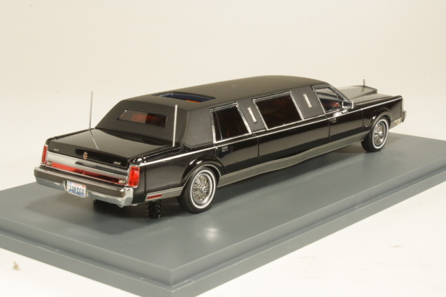 Lincoln Towncar Formal Limousine Stretch 1985, musta