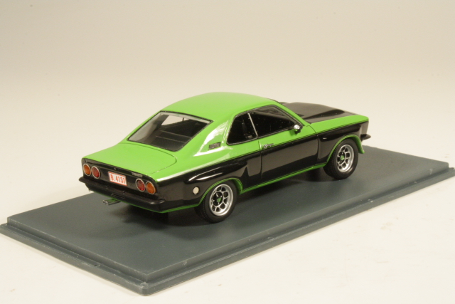 TE 2800 1975, vihreä/musta