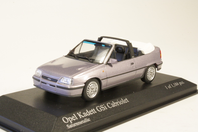 Opel Kadett E GSi Cabriolet 1989, vaalea pinkki