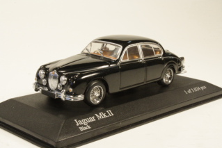 Jaguar Mk2 1959, musta