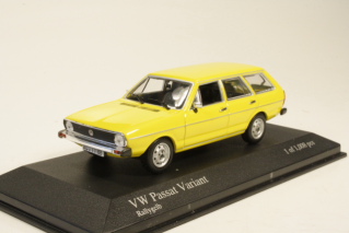 VW Passat Variant 1976, keltainen