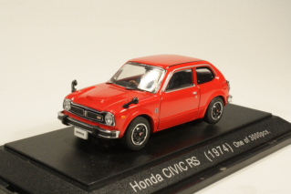 Honda Civic RS 1974, punainen