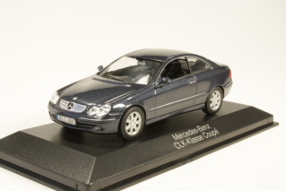 Mercedes CLK Coupe, sininen