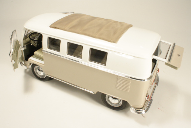 VW T1 Bus 1962, kerma/valkoinen