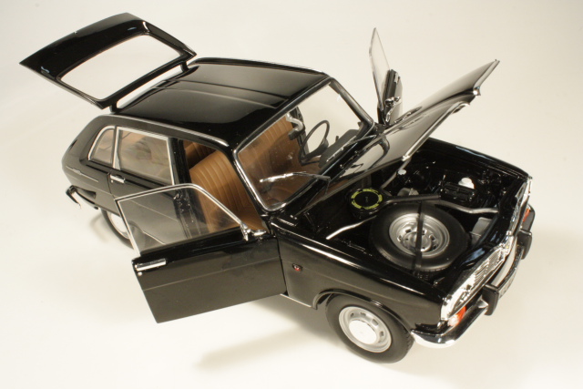 Renault 16 1967, musta