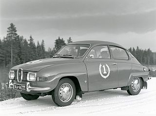 Saab 96 V4 1970, vaaleansininen