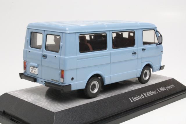 VW LT28 Bus 1975, sininen