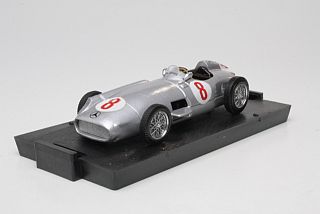 Mercedes W196, Olanda 1955, J.M.Fangio, no.8