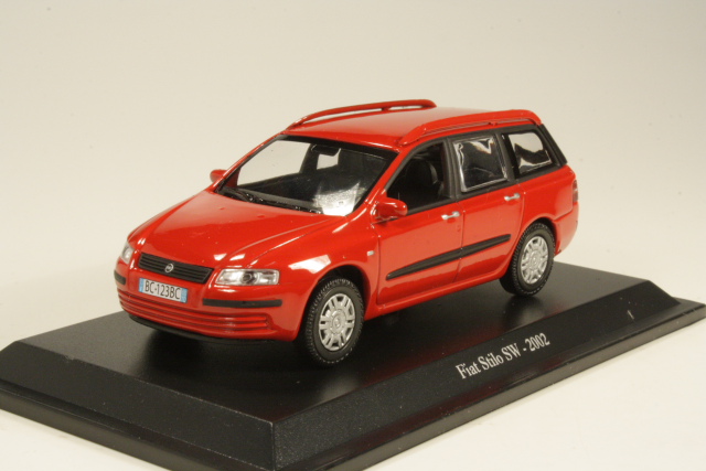 Fiat Stilo SW 2002, punainen