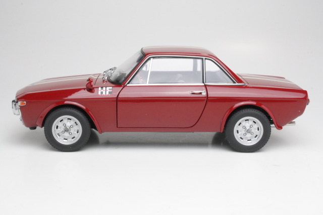 Lancia Fulvia Coupe Rallye 1.6 HF 1969, tummanpunainen