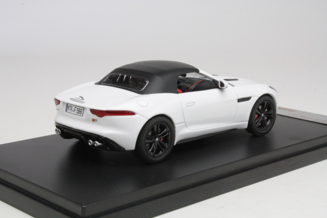 Jaguar F-Type V8 S 2013 with soft top, valkoinen