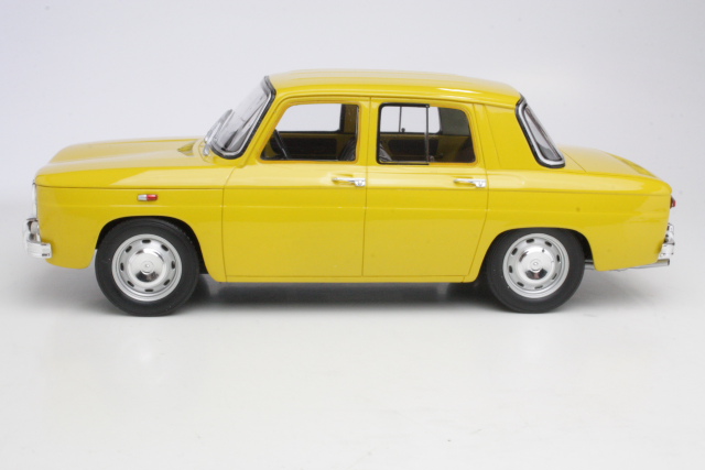 Renault 8S 1967, keltainen