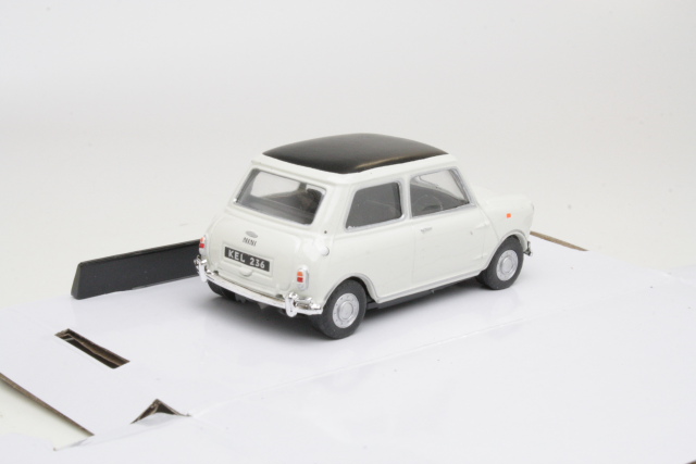 Mini Cooper 1969, valkoinen