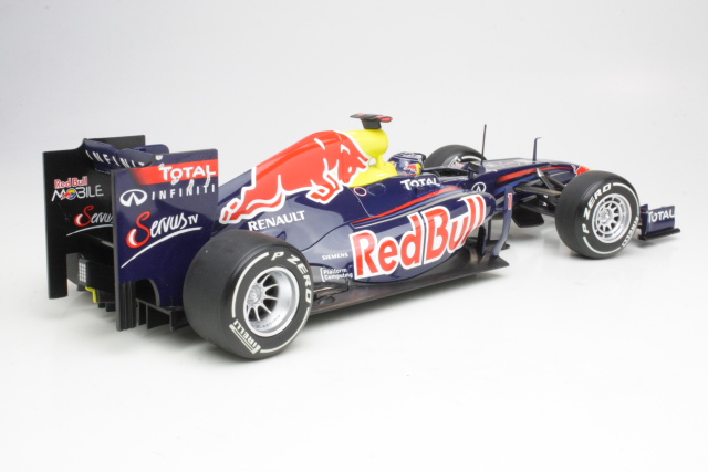 Red Bull Racing RB7, Japanese GP 2011, S.Vettel, no.1