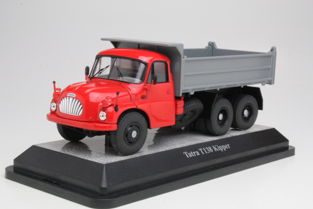 Tatra T138 S3, punainen