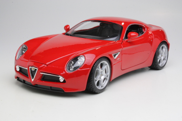 Alfa Romeo 8C Competizione 2006, punainen