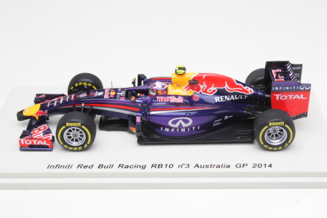 Red Bull Racing RB10 2014, D.Ricciardo, no.3