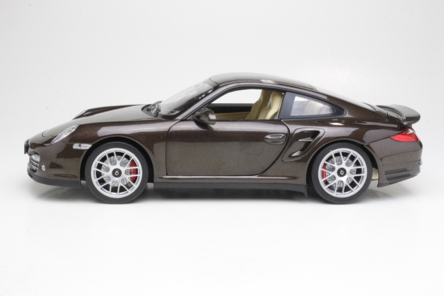 Norev 187623 1/18 Ölçek, 2010 Porsche 911 Turbo, Metalik Gri, Sergilemeye Hazır