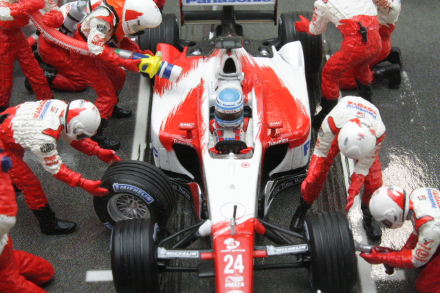 Toyota TF102, F1 2002, M.Salo Pitstop diorama [343100066 (#J196