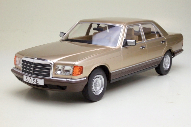 Model de colecționar KK Scale Modern: Mașini - Mercedes 560 SEC C126 (1985) (Black) Limited Edition (KKDC180334