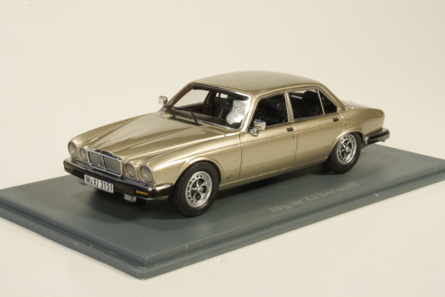 Jaguar XJ serie III 1986, gold [NEO43151] - 52,95€ : Automodels