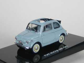 Fiat Nuova 500 1957, vaaleansininen