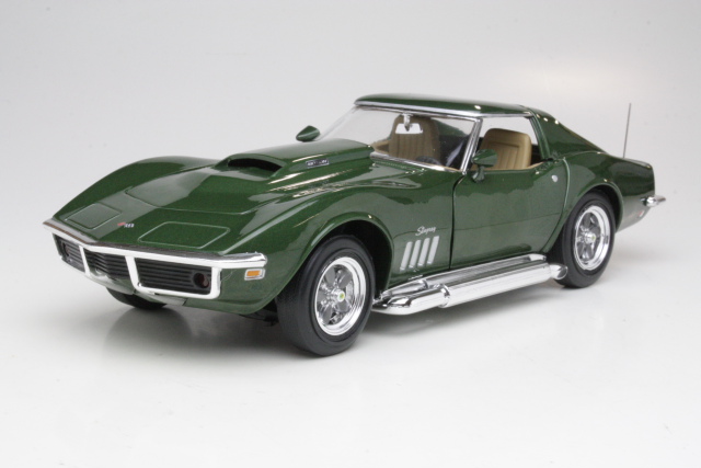 Chevrolet Corvette C3 Stingray 482 1969, tummanvihreä - Sulje napsauttamalla kuva