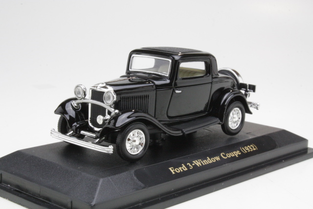Ford 3-Window Coupe 1932, black