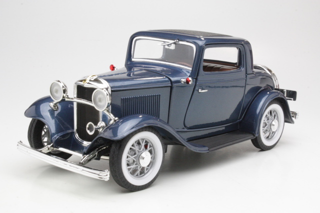 Ford 3-Window Coupe 1932, sininen - Sulje napsauttamalla kuva