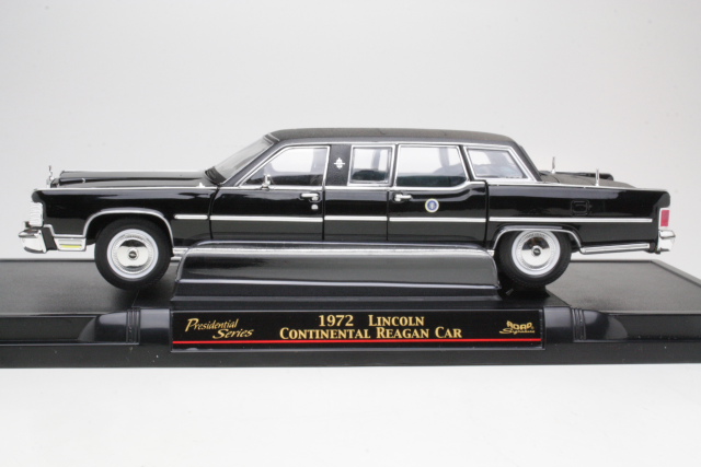 Lincoln Continental 1972, musta "Reagan Car" - Sulje napsauttamalla kuva