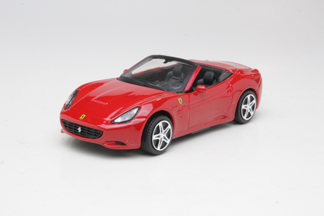 Ferrari California Convertible, punainen - Sulje napsauttamalla kuva
