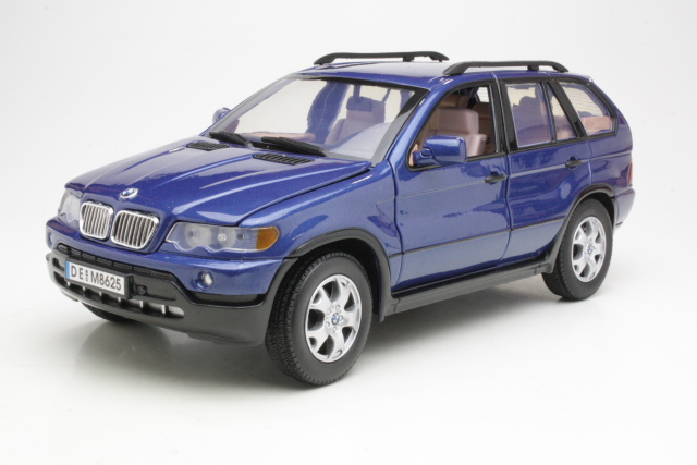 BMW X5 (E53), sininen